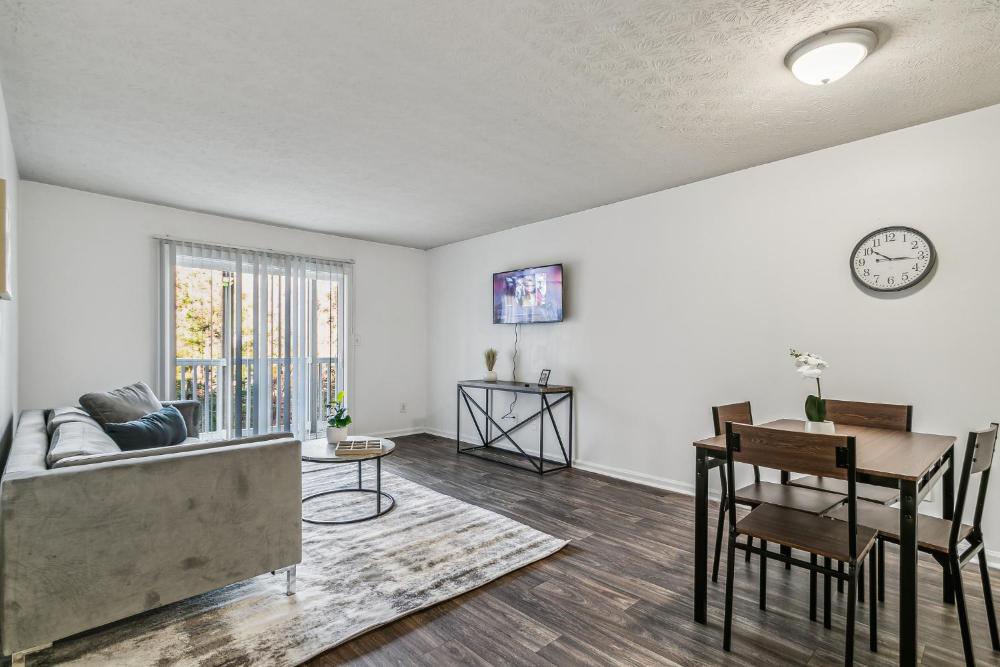 Halsten at Vinings 3006 spacious 1 Bed 1 Bath